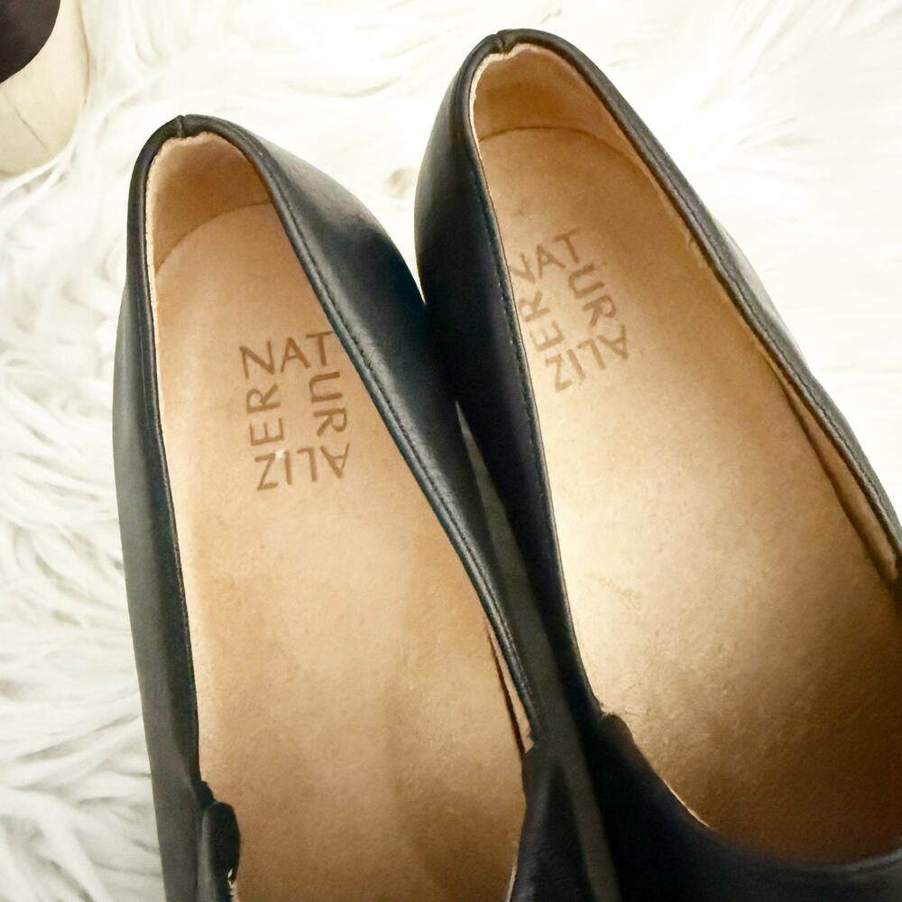 NATURALIZER | Sandra Slip-on Wedge Black White Smooth Faux Leather Slide | 10 - Picture 5 of 8